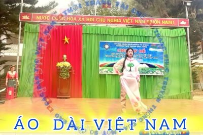 THỜI TRANG TÁI CHẾ TỪ TÚI NILONG